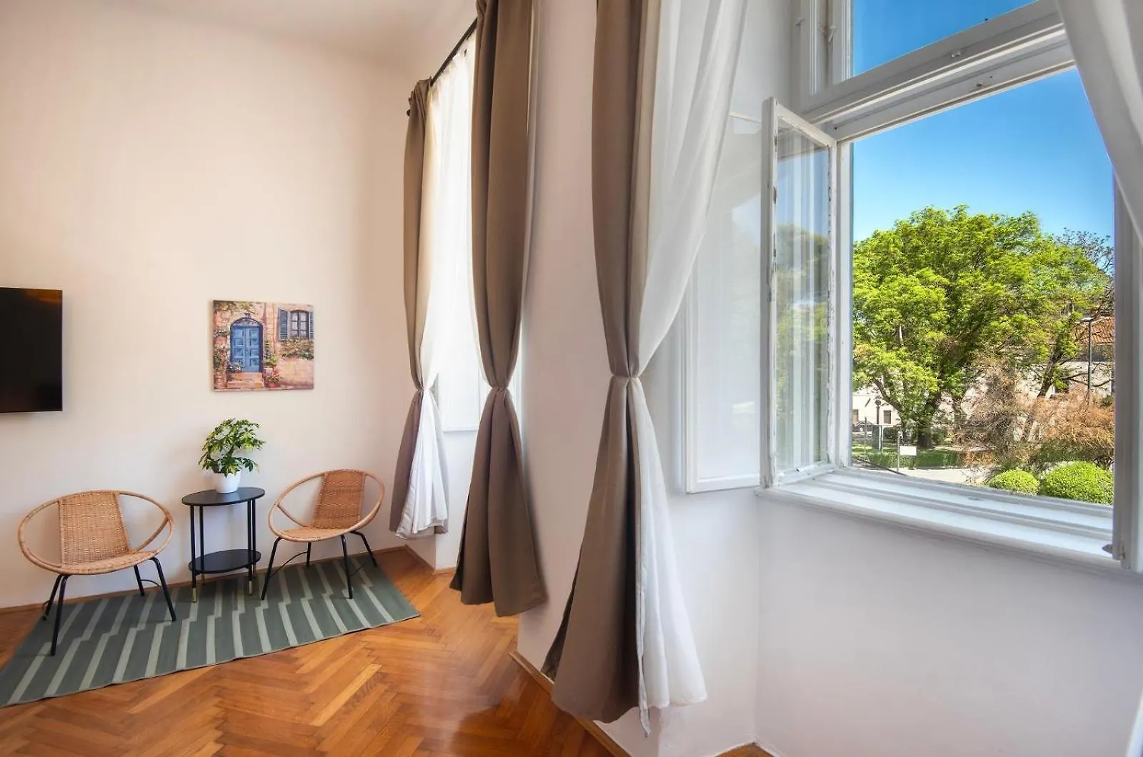 Aaa Apartments & Rooms With Free Private Parking Pula Hırvatistan
