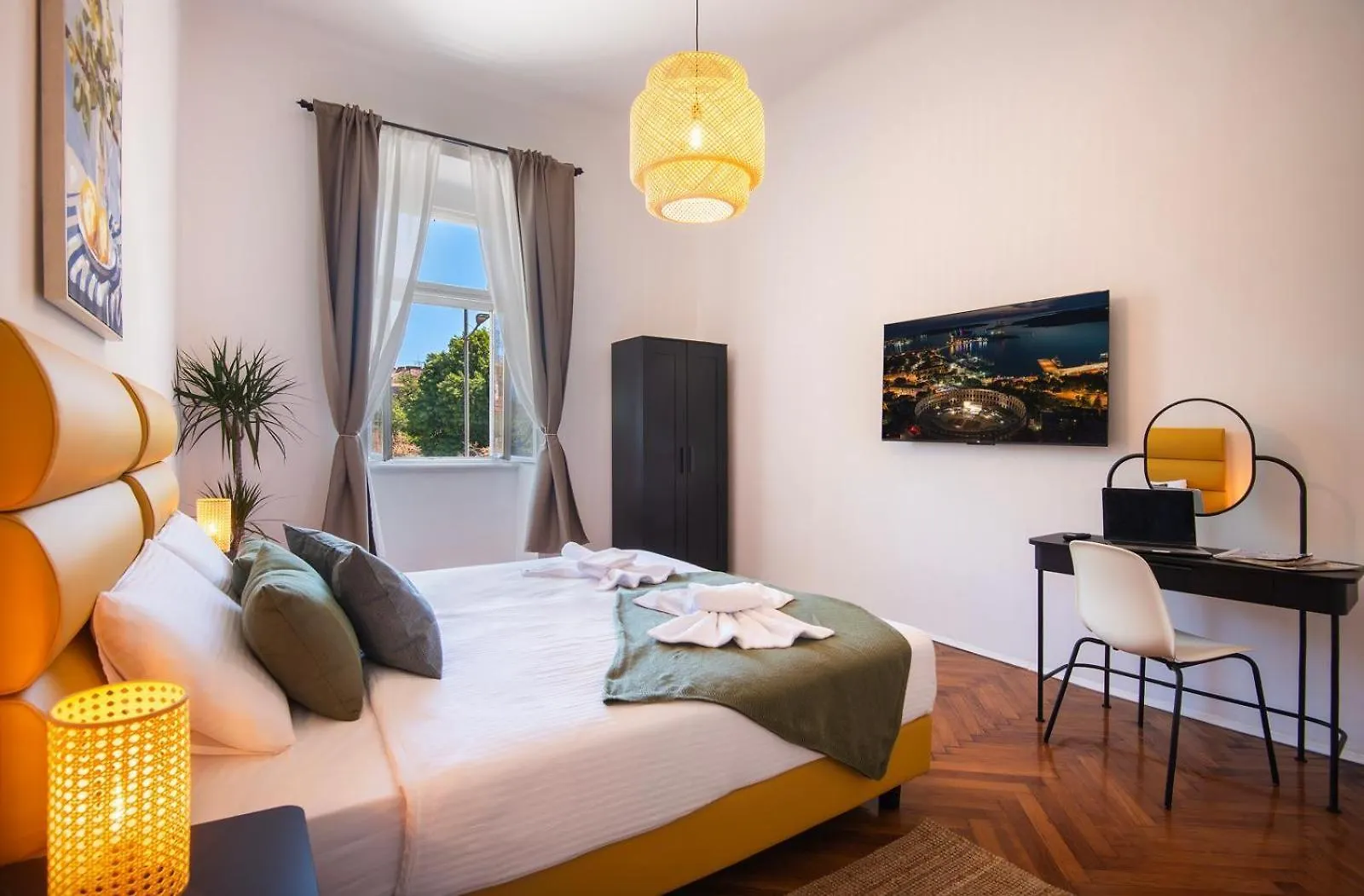 Aaa Apartments & Rooms With Free Private Parking 풀라